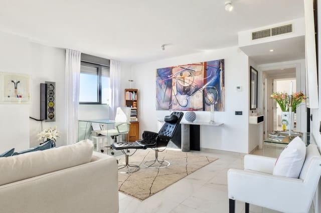 2 slaapkamer Penthouse te koop in Estepona met zwembad garage - € 1.770.000 (Ref: 9733291)