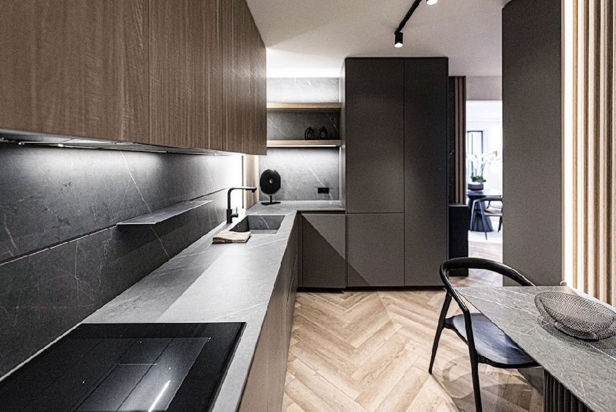 3 sypialnia Dom na sprzedaż w Benahavis z basenem garażem - 1 395 000 € (Ref: 9733296)