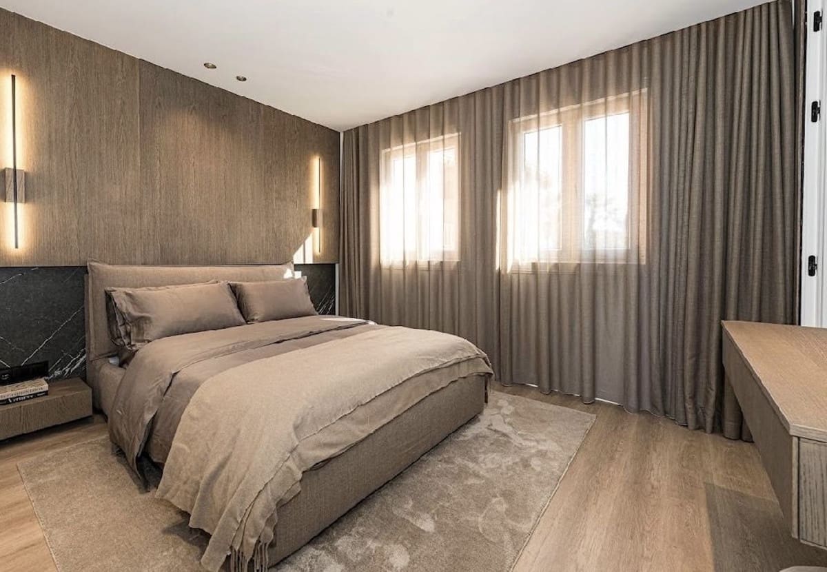 3 sypialnia Dom na sprzedaż w Benahavis z basenem garażem - 1 395 000 € (Ref: 9733296)