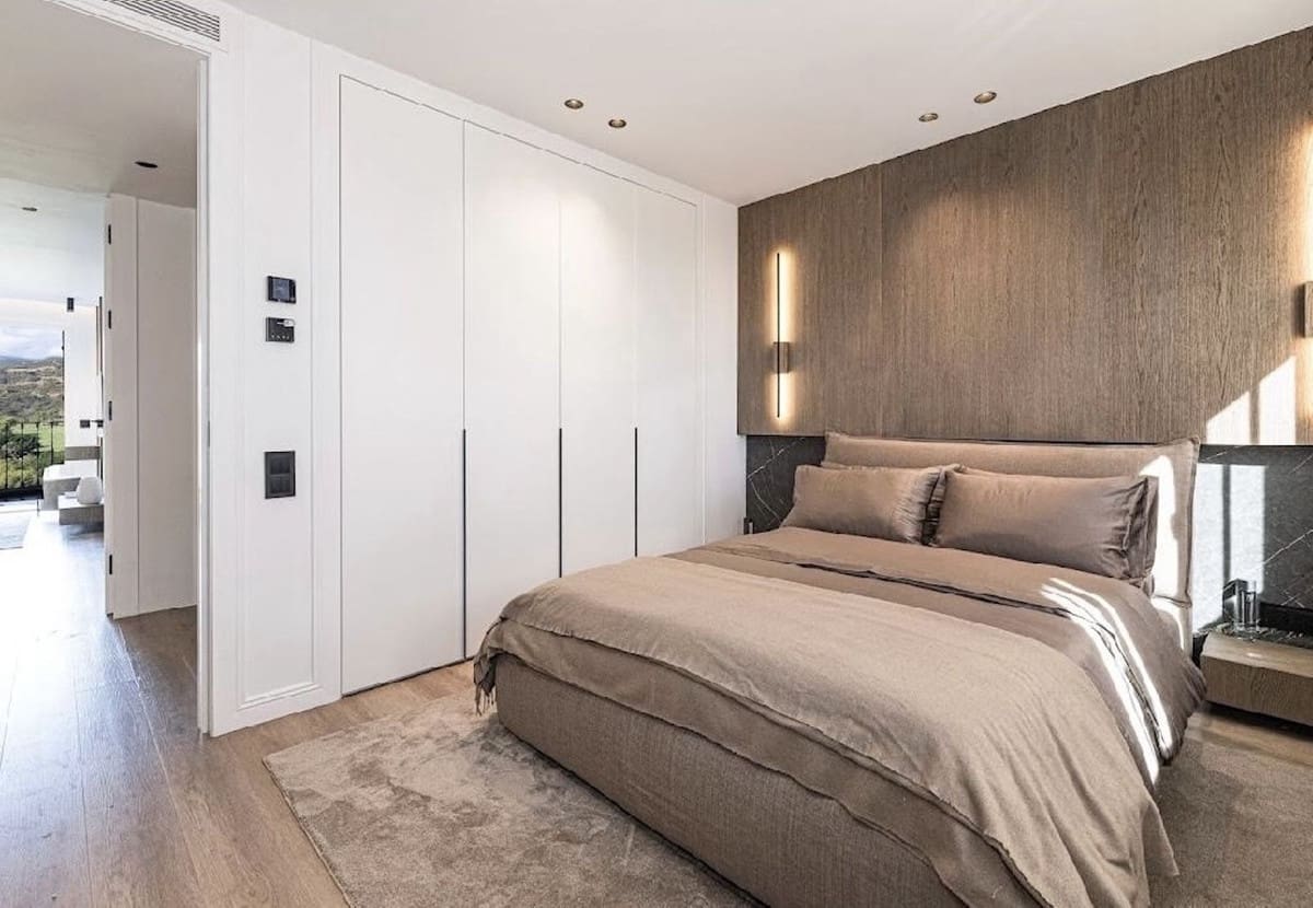 3 sypialnia Dom na sprzedaż w Benahavis z basenem garażem - 1 395 000 € (Ref: 9733296)