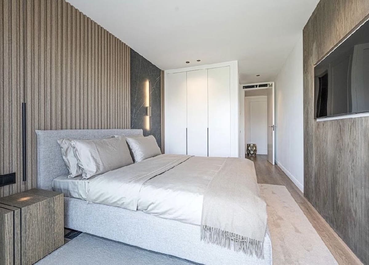 3 sypialnia Dom na sprzedaż w Benahavis z basenem garażem - 1 395 000 € (Ref: 9733296)