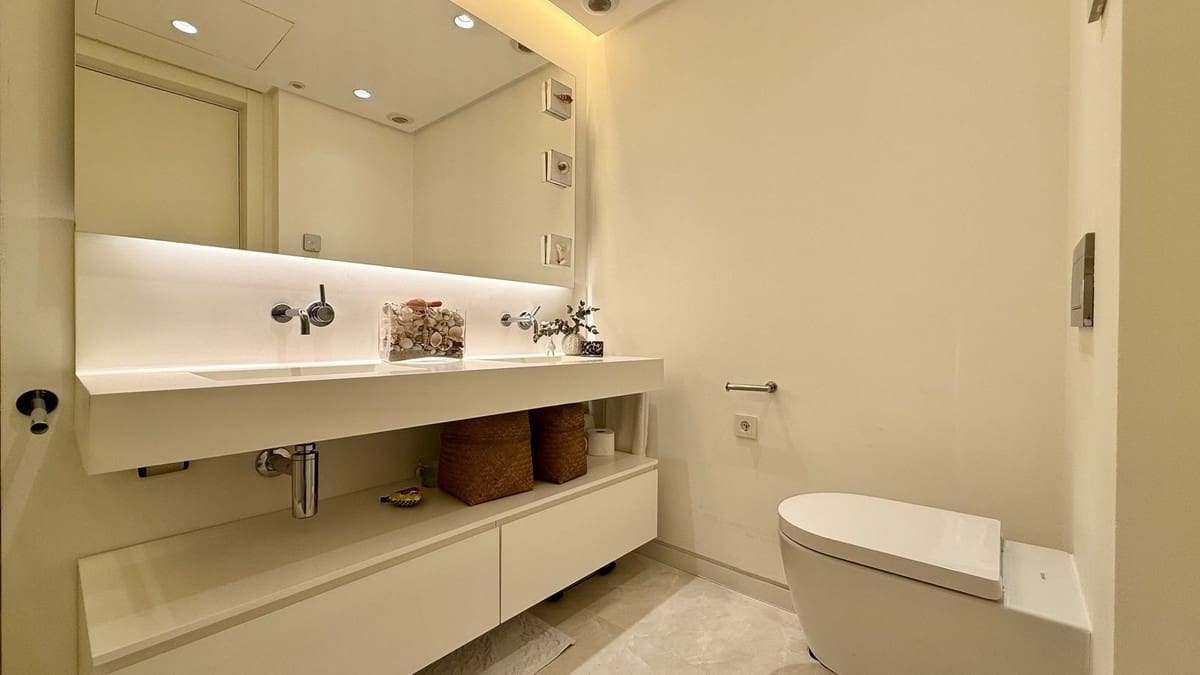 3 bedroom Apartment for sale in Ojen with pool garage - € 1,195,000 (Ref: 9733299)