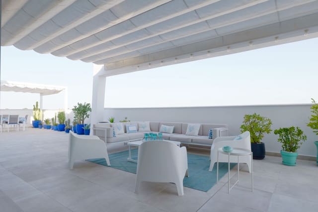 4 soveværelse Penthouse til salg i Selwo, Estepona med swimmingpool garage - € 1.190.000 (Ref: 9733300)