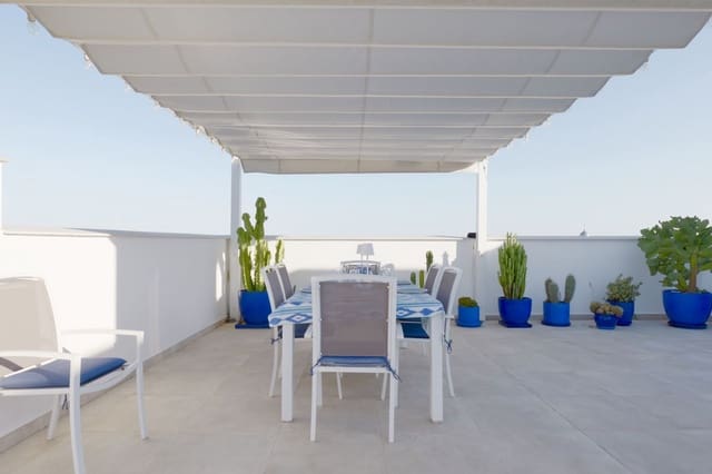 4 soveværelse Penthouse til salg i Selwo, Estepona med swimmingpool garage - € 1.190.000 (Ref: 9733300)
