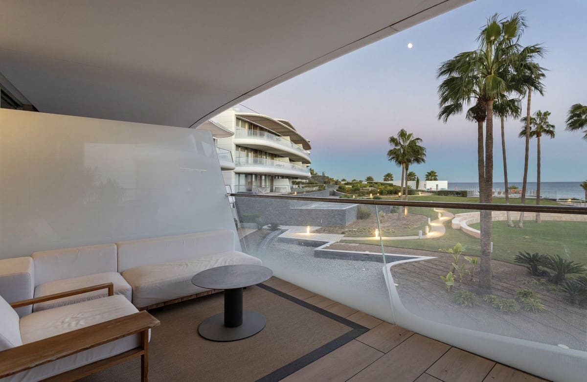 3 sovrum Lägenhet till salu i New Golden Mile med pool garage - 1 150 000 € (Ref: 9733302)