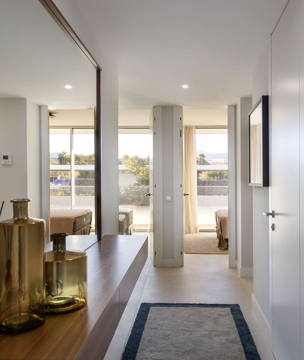 3 sovrum Lägenhet till salu i New Golden Mile med pool garage - 1 150 000 € (Ref: 9733302)