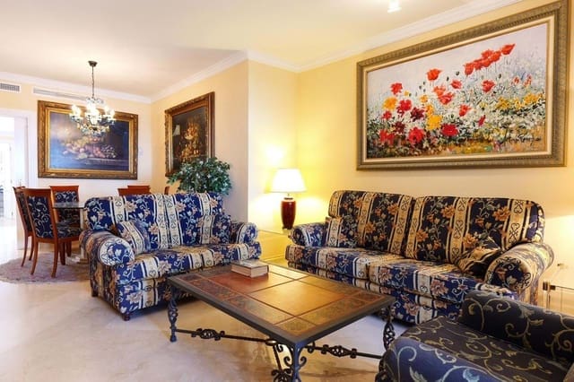 2 quarto Apartamento para venda em Puerto Banus, Marbella com piscina garagem - 1 100 000 € (Ref: 9733303)