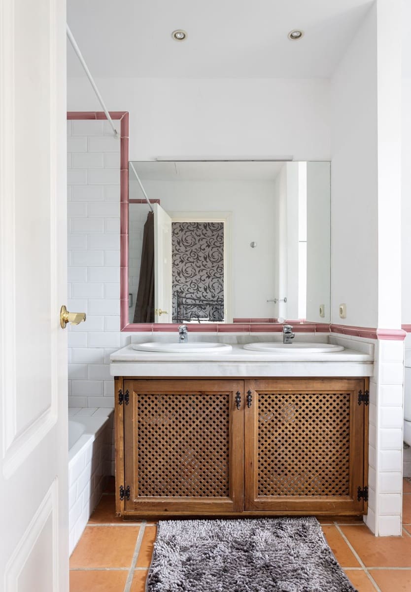 Chalet de 5 habitaciones en Sotogrande en venta con piscina garaje - 1.080.000 € (Ref: 9733304)