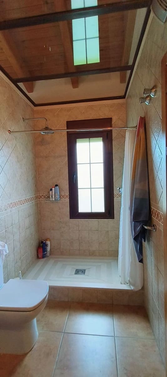 3 bedroom Finca/Country House for sale in Estepona with garage - € 899,000 (Ref: 9733306)