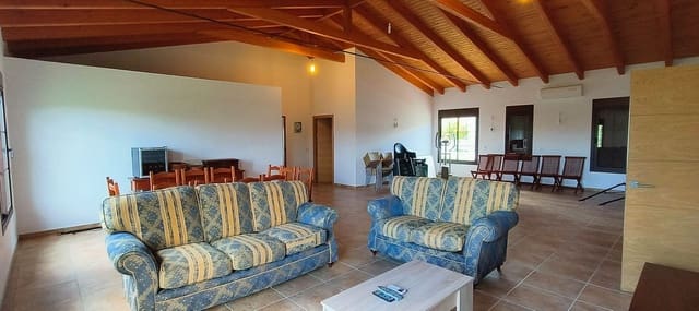 3 soverom Finca/Herregård til salgs i Estepona med garasje - € 899 000 (Ref: 9733306)