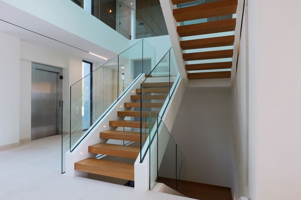 7 sovrum Villa till salu i Benahavis med pool garage - 13 500 000 € (Ref: 9733308)