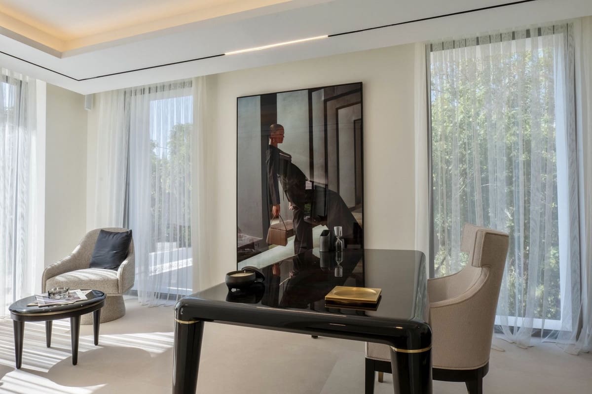 7 sovrum Villa till salu i Benahavis med pool garage - 13 500 000 € (Ref: 9733308)