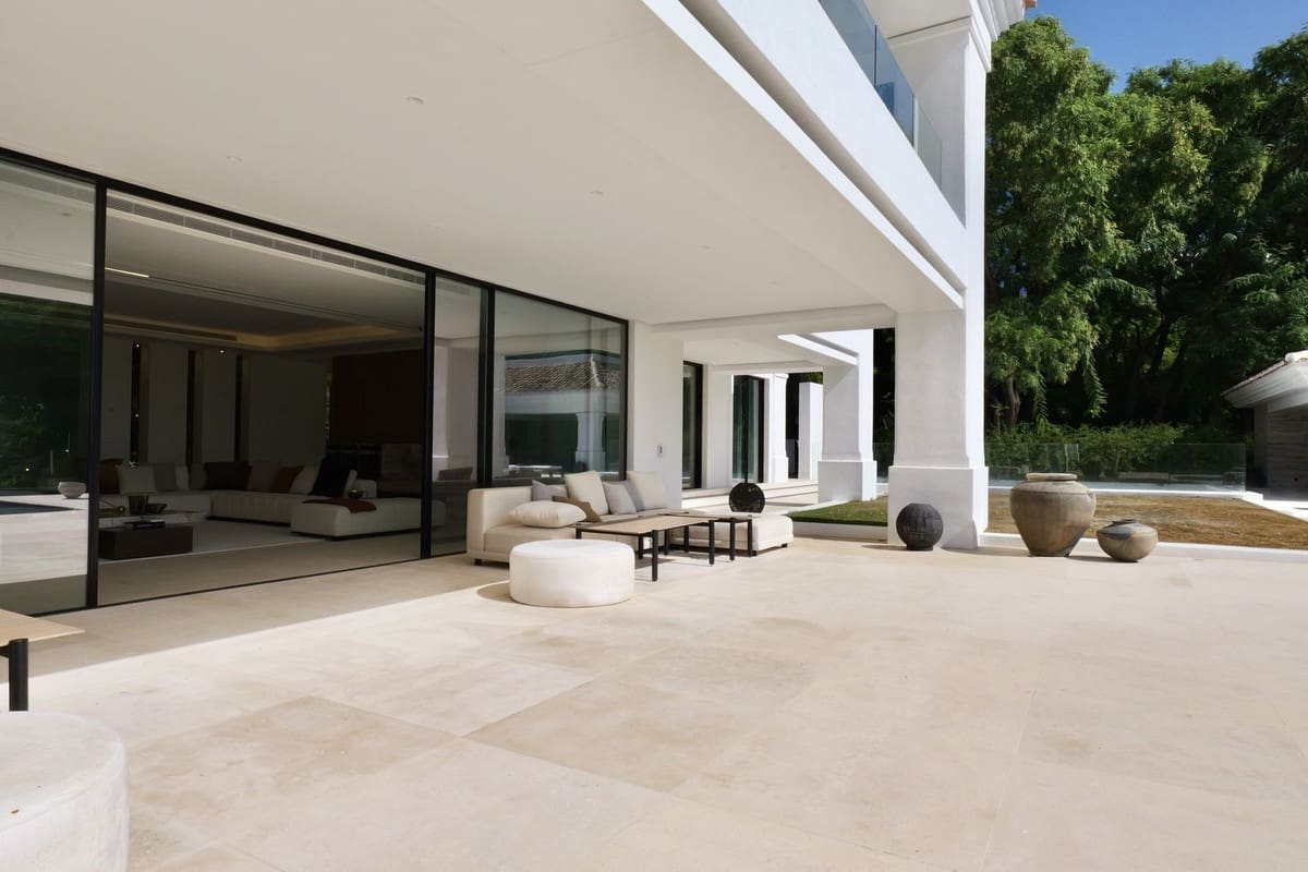 7 sovrum Villa till salu i Benahavis med pool garage - 13 500 000 € (Ref: 9733308)