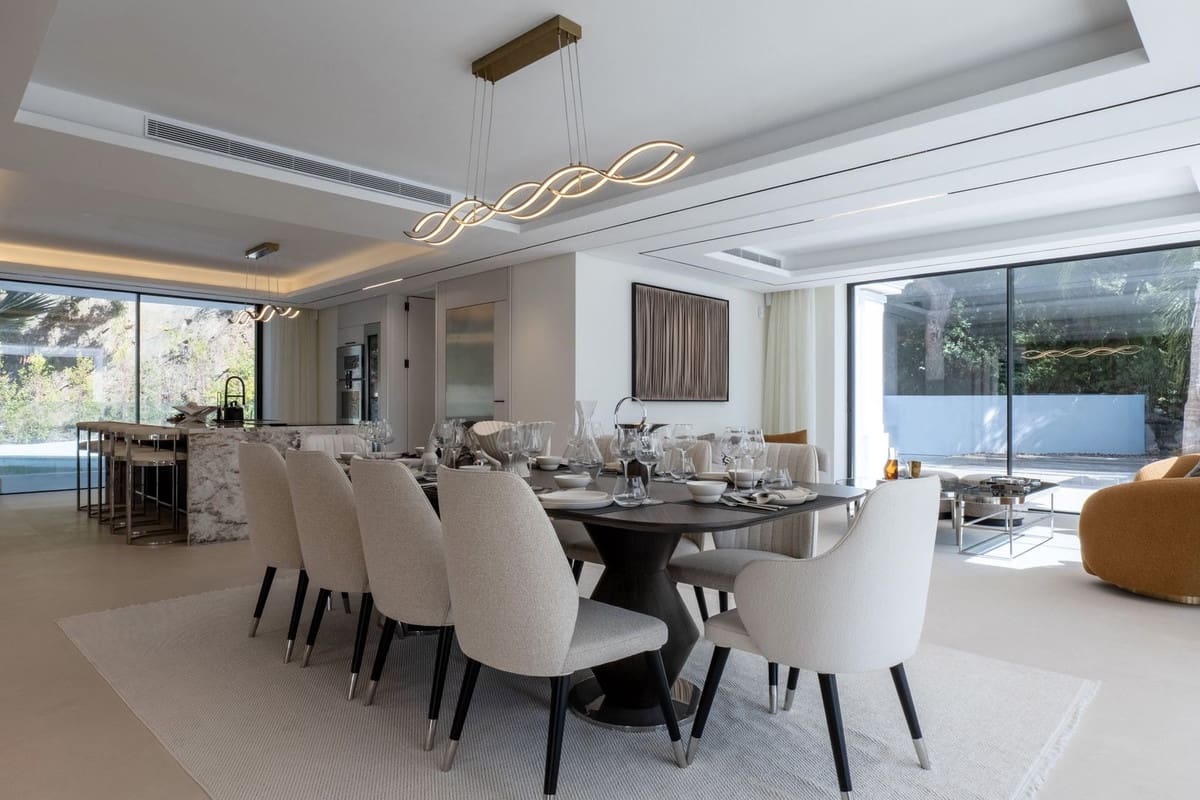 7 sovrum Villa till salu i Benahavis med pool garage - 13 500 000 € (Ref: 9733308)