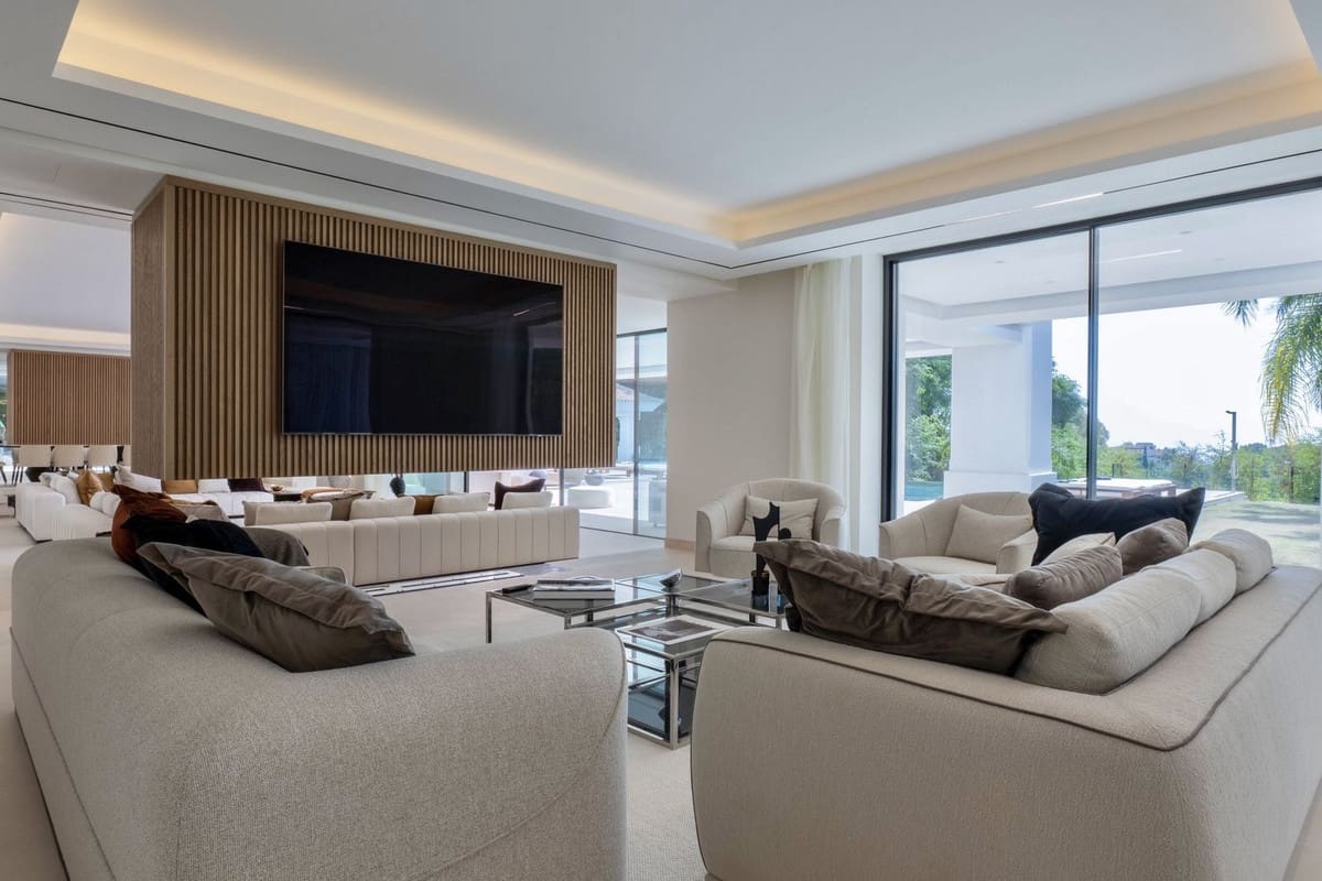 7 sovrum Villa till salu i Benahavis med pool garage - 13 500 000 € (Ref: 9733308)