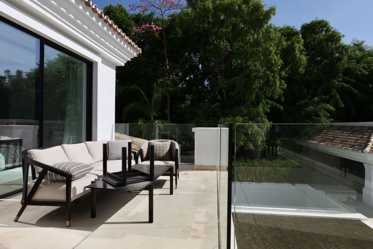 7 sovrum Villa till salu i Benahavis med pool garage - 13 500 000 € (Ref: 9733308)