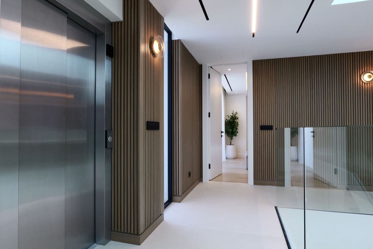 7 sovrum Villa till salu i Benahavis med pool garage - 13 500 000 € (Ref: 9733308)