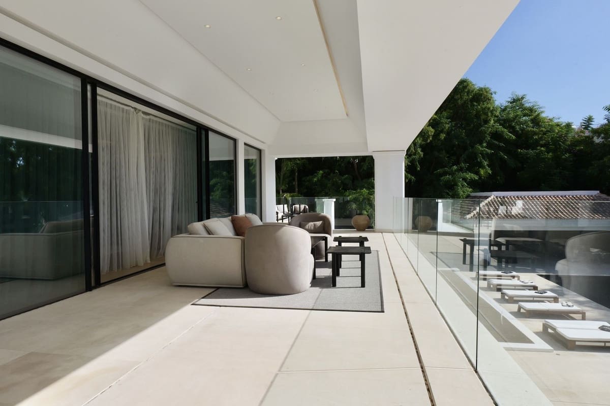 7 sovrum Villa till salu i Benahavis med pool garage - 13 500 000 € (Ref: 9733308)