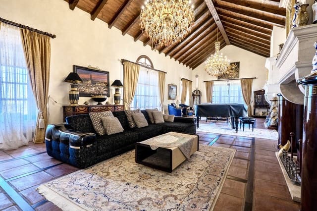 9 Zimmer Villa zu verkaufen in La Mairena, Ojen mit Pool Garage - 12.500.000 € (Ref: 9733309)