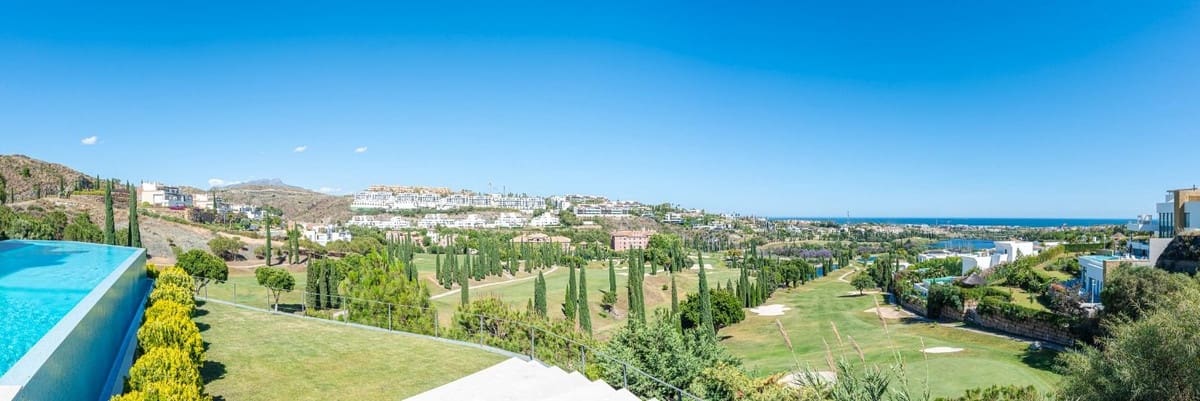 6 bedroom Villa for sale in Los Flamingos with pool garage - € 9,800,000 (Ref: 9733310)