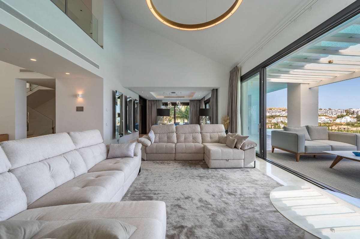 6 bedroom Villa for sale in Los Flamingos with pool garage - € 9,800,000 (Ref: 9733310)