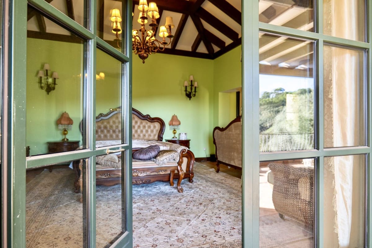 6 bedroom Villa for sale in La Zagaleta with pool garage - € 7,000,000 (Ref: 9733311)