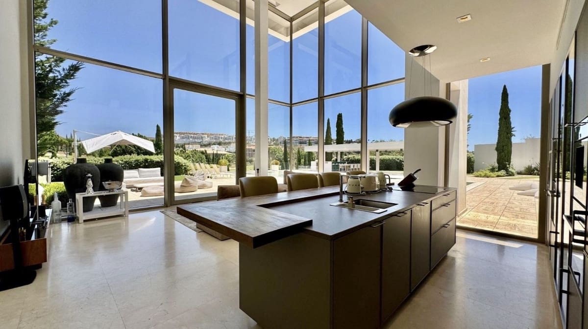 Chalet de 6 habitaciones en Los Flamingos en venta con piscina garaje - 5.500.000 € (Ref: 9733312)