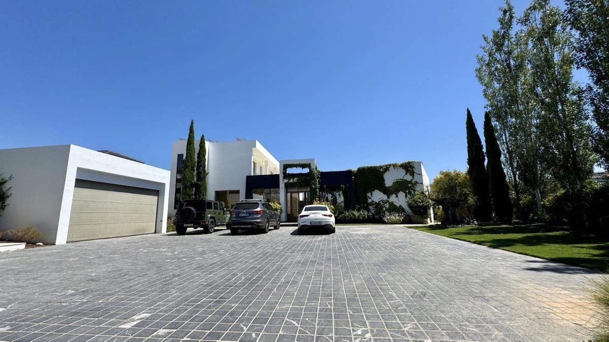 Chalet de 6 habitaciones en Los Flamingos en venta con piscina garaje - 5.500.000 € (Ref: 9733312)