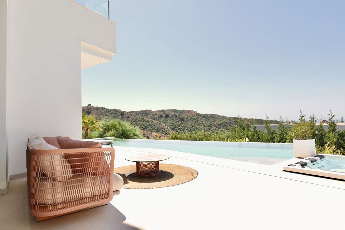 6 sovrum Villa till salu i Benahavis med pool garage - 4 695 000 € (Ref: 9733315)