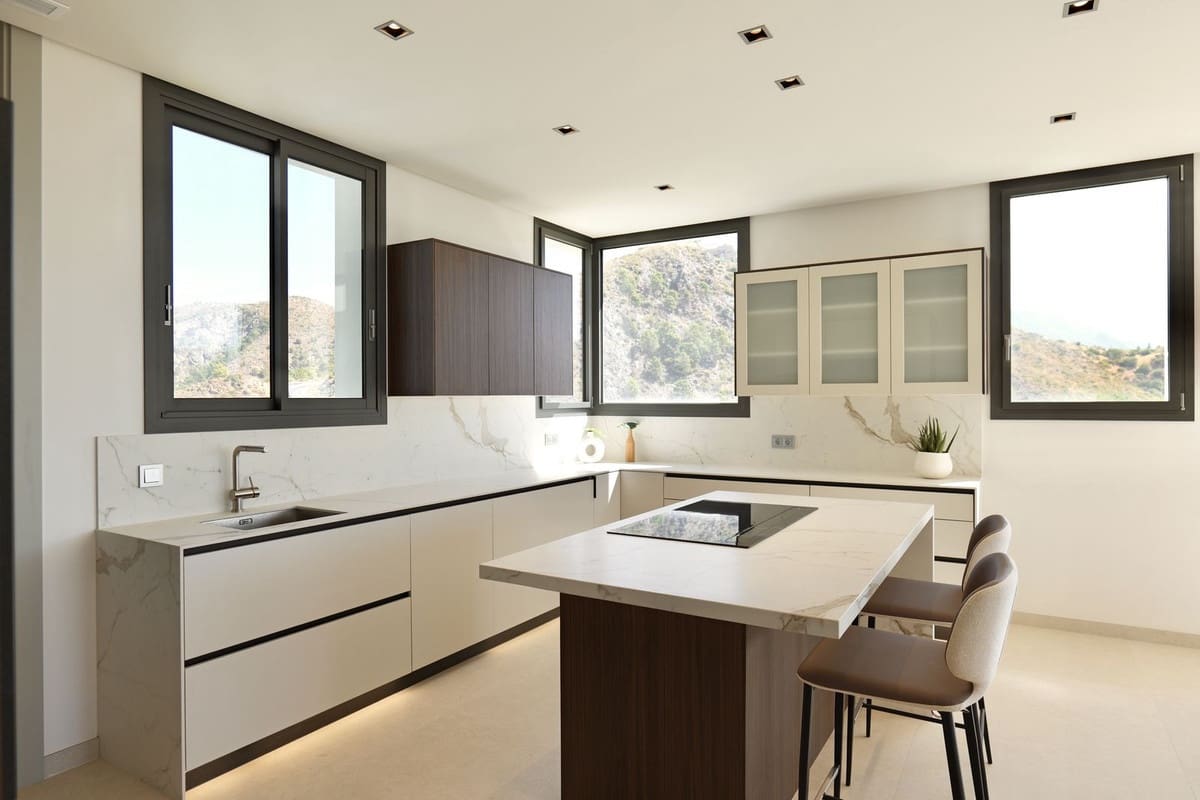 6 sovrum Villa till salu i Benahavis med pool garage - 4 695 000 € (Ref: 9733315)