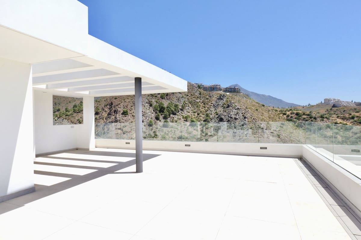 6 sovrum Villa till salu i Benahavis med pool garage - 4 695 000 € (Ref: 9733315)