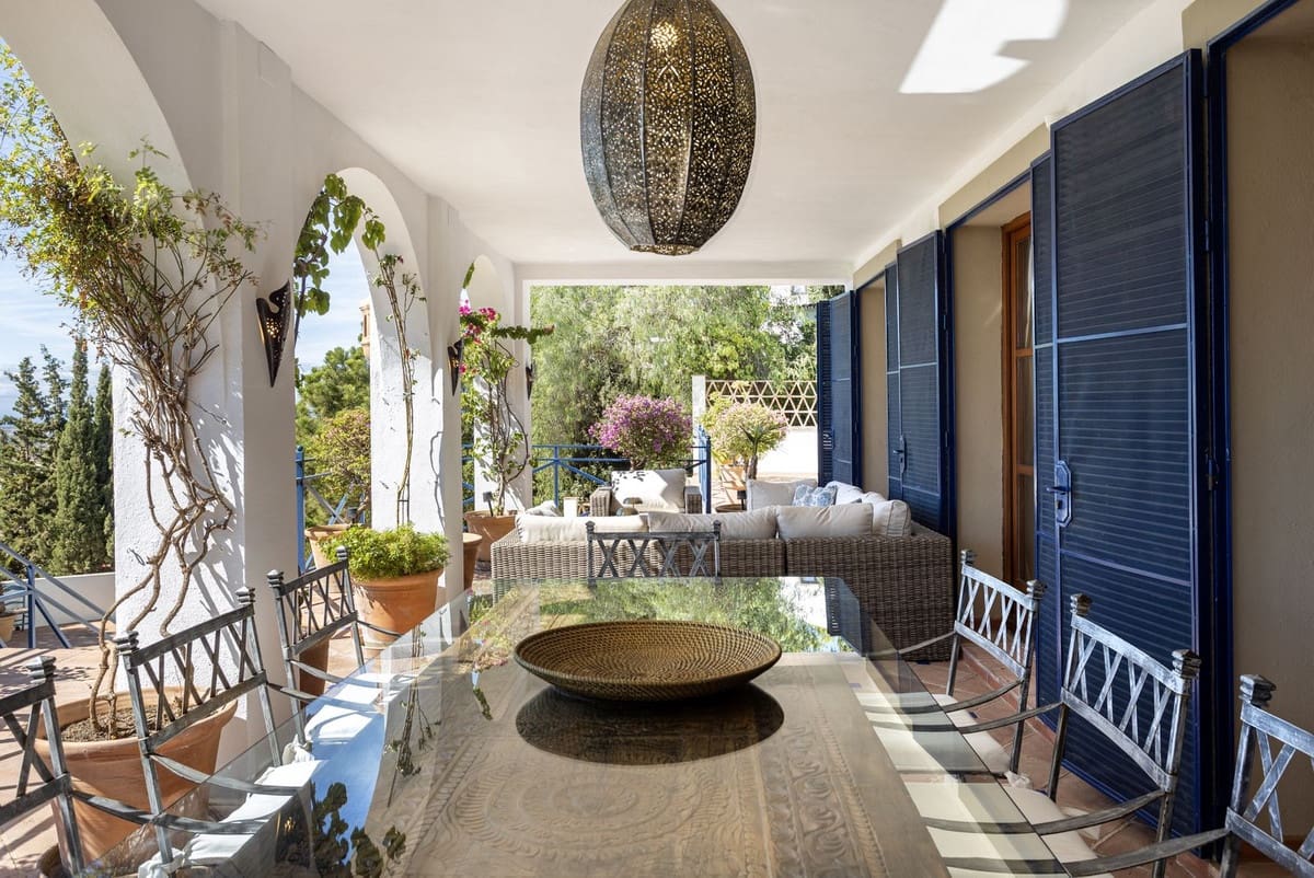 7 sovrum Villa till salu i Benahavis med pool garage - 4 500 000 € (Ref: 9733316)