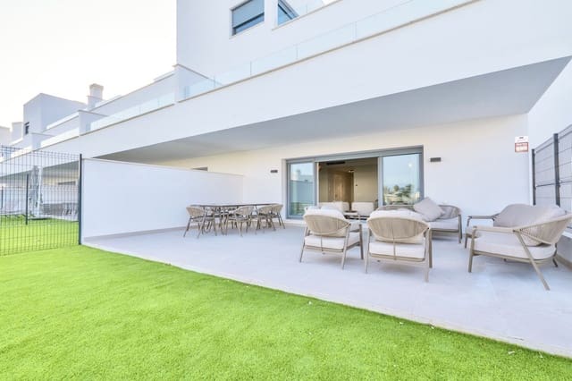 3 sovrum Lägenhet för semesterbostäder i Cancelada, Estepona med pool garage - 2 000 € (Ref: 9733318)