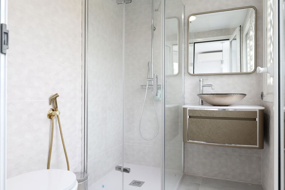 3 bedroom Penthouse for sale in Puerto Banus with pool garage - € 2,330,000 (Ref: 9733319)