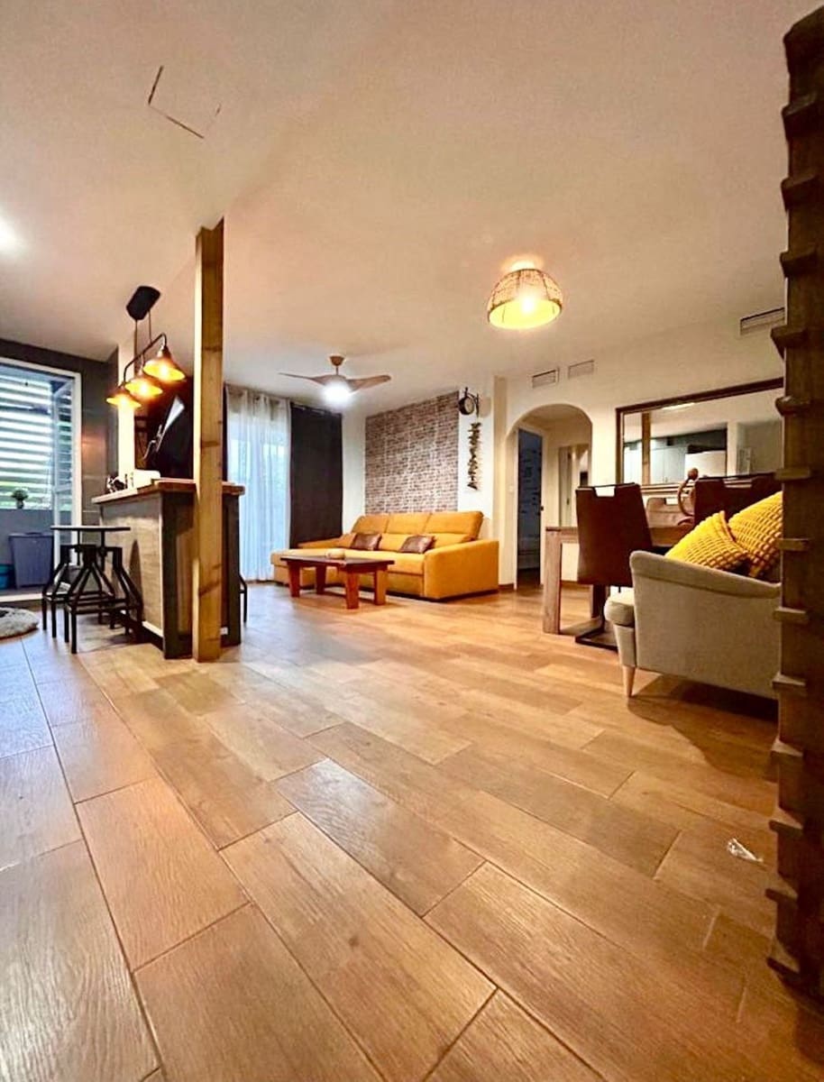 1 bedroom Apartment for holiday rental in Las Chapas with pool - € 1,100 (Ref: 9733321)