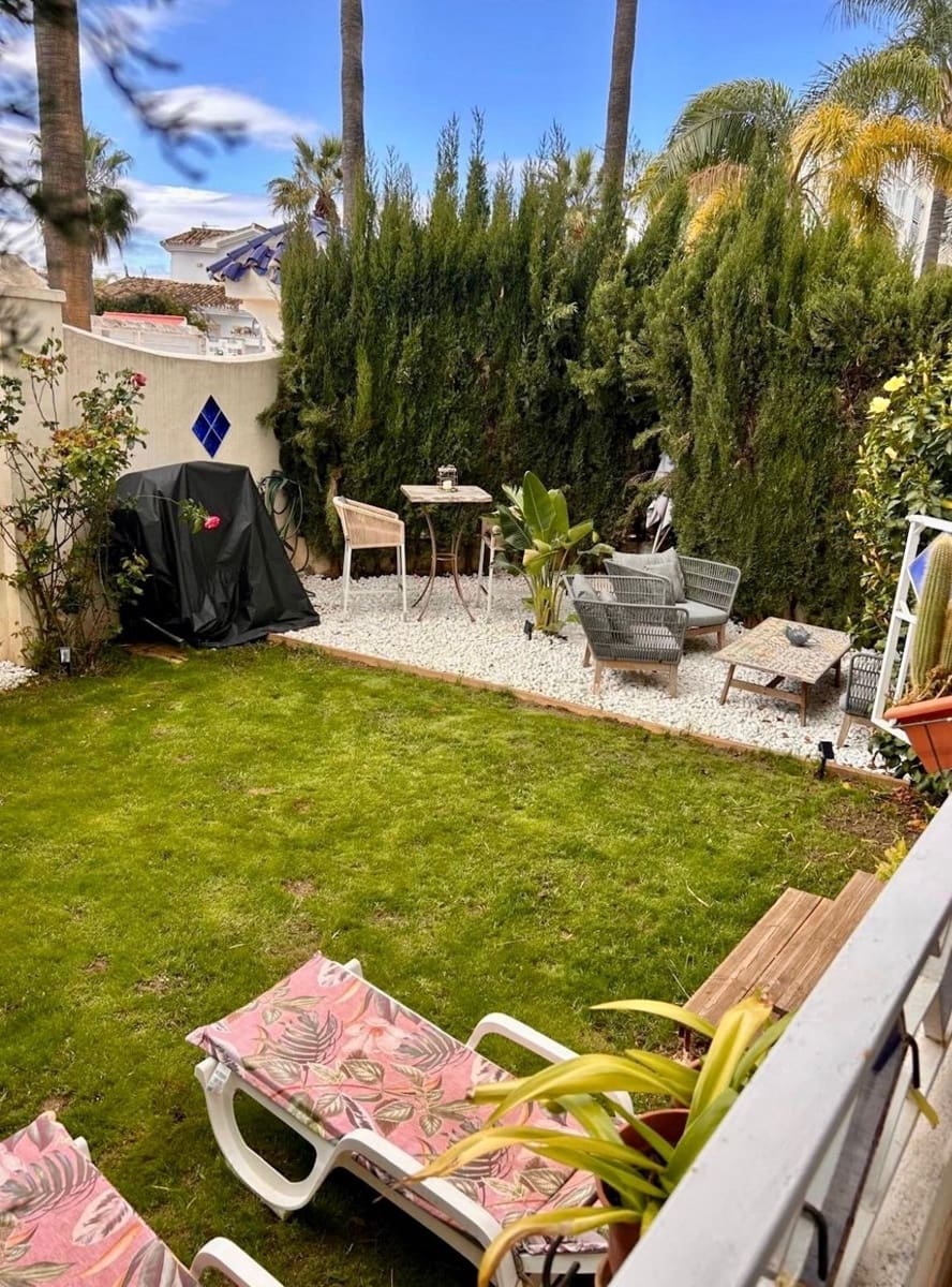 1 bedroom Apartment for holiday rental in Las Chapas with pool - € 1,100 (Ref: 9733321)