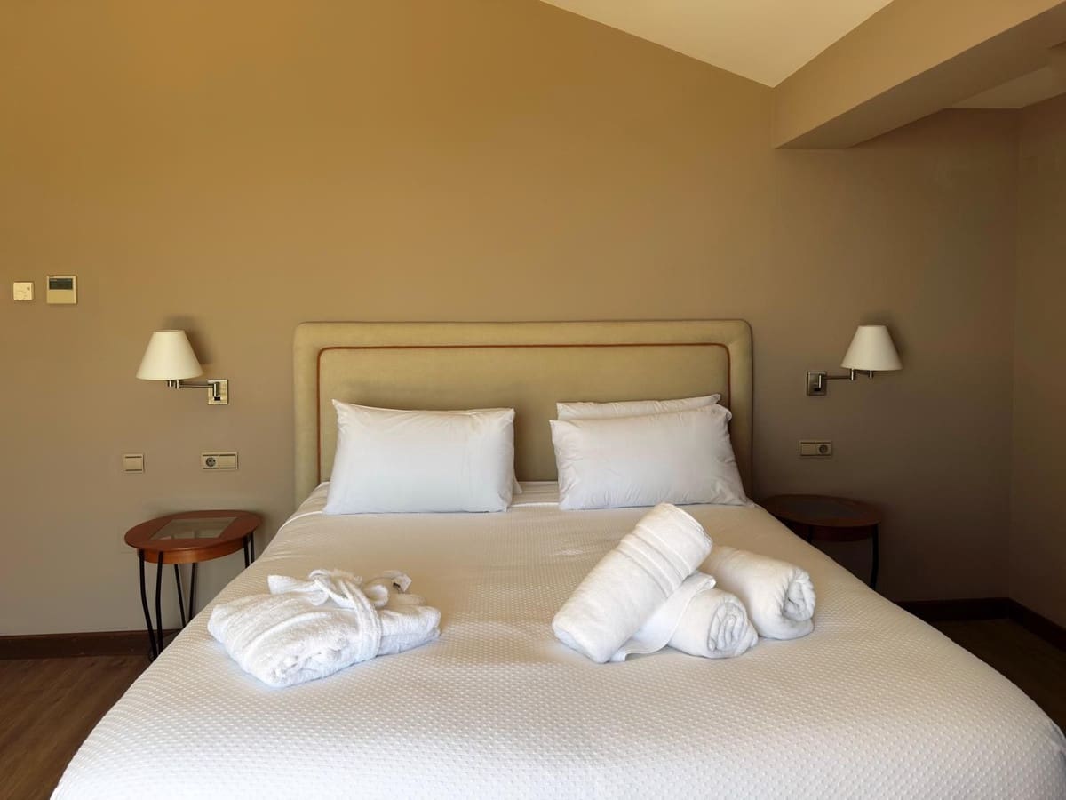 5 bedroom Villa for rent in La Zagaleta with pool garage - € 19,500 (Ref: 9733323)