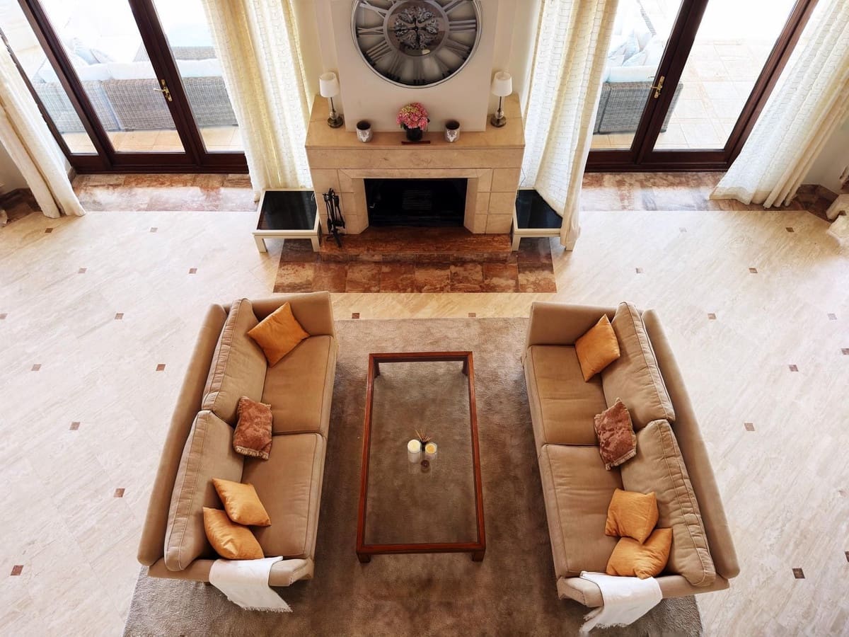 Villa/Maison de 5 chambres de location de vacances à La Zagaleta avec piscine garage - 10 000 € (Ref: 9733324)