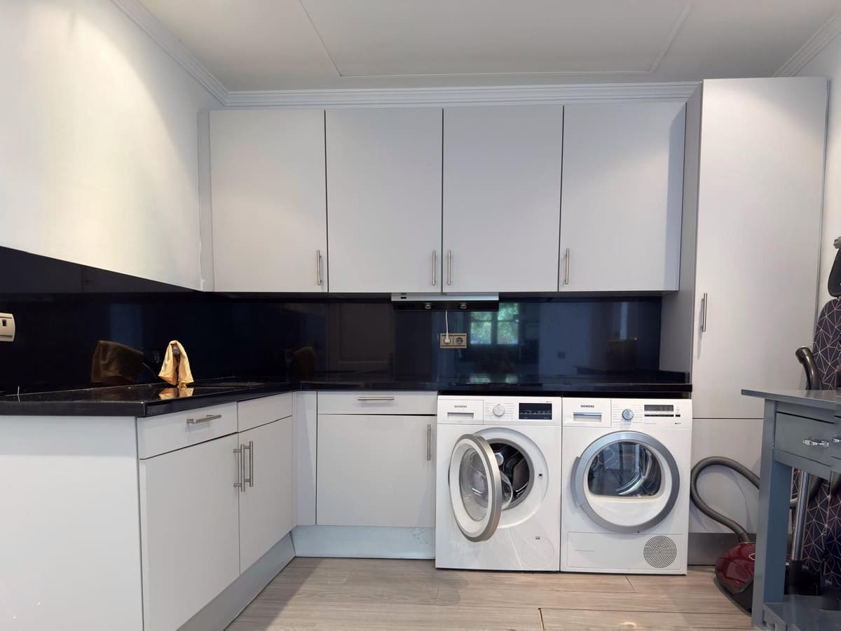 Villa/Maison de 5 chambres de location de vacances à La Zagaleta avec piscine garage - 10 000 € (Ref: 9733324)