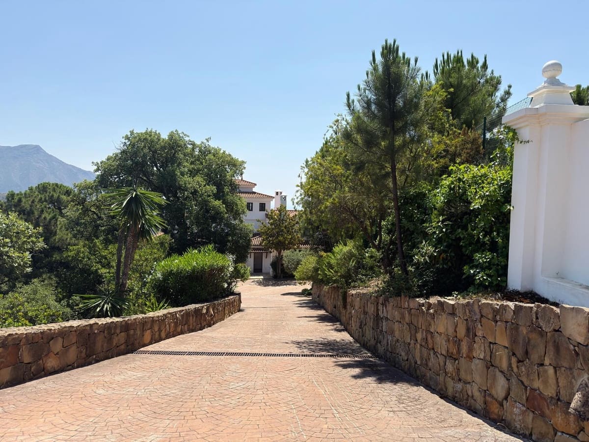 Villa/Maison de 5 chambres de location de vacances à La Zagaleta avec piscine garage - 10 000 € (Ref: 9733324)