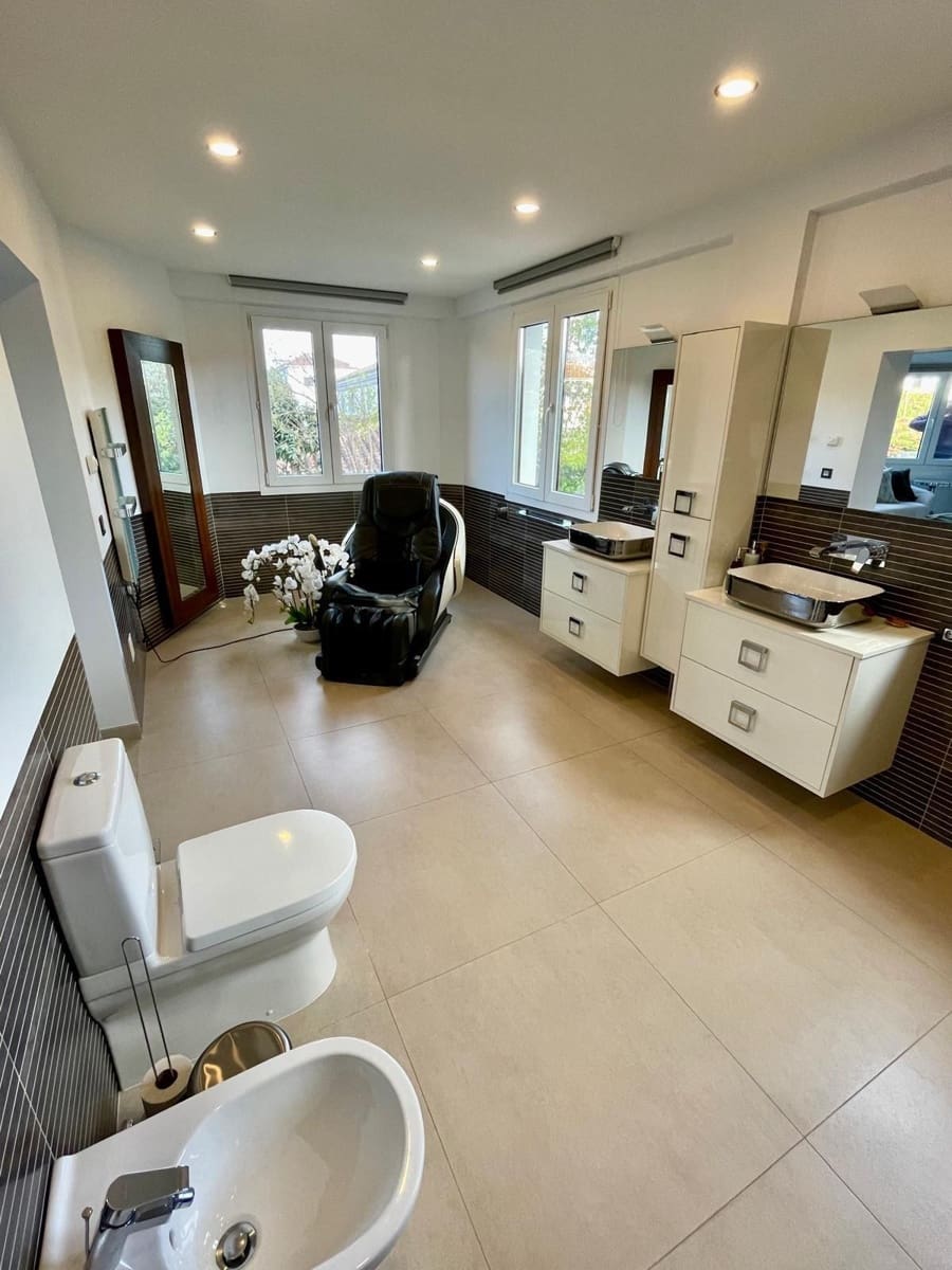 7 bedroom Villa for sale in San Pedro de Alcantara with pool garage - € 3,000,000 (Ref: 9733325)