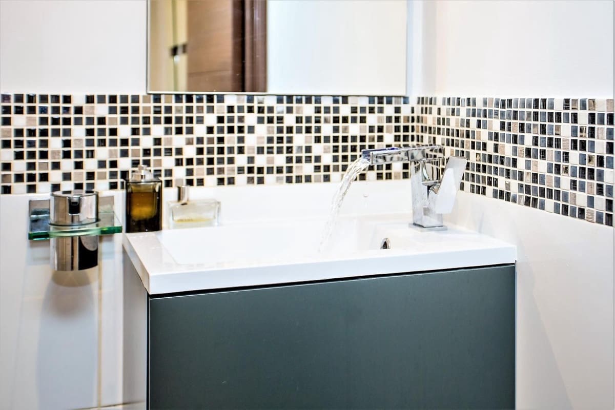 7 bedroom Villa for sale in San Pedro de Alcantara with pool garage - € 3,000,000 (Ref: 9733325)