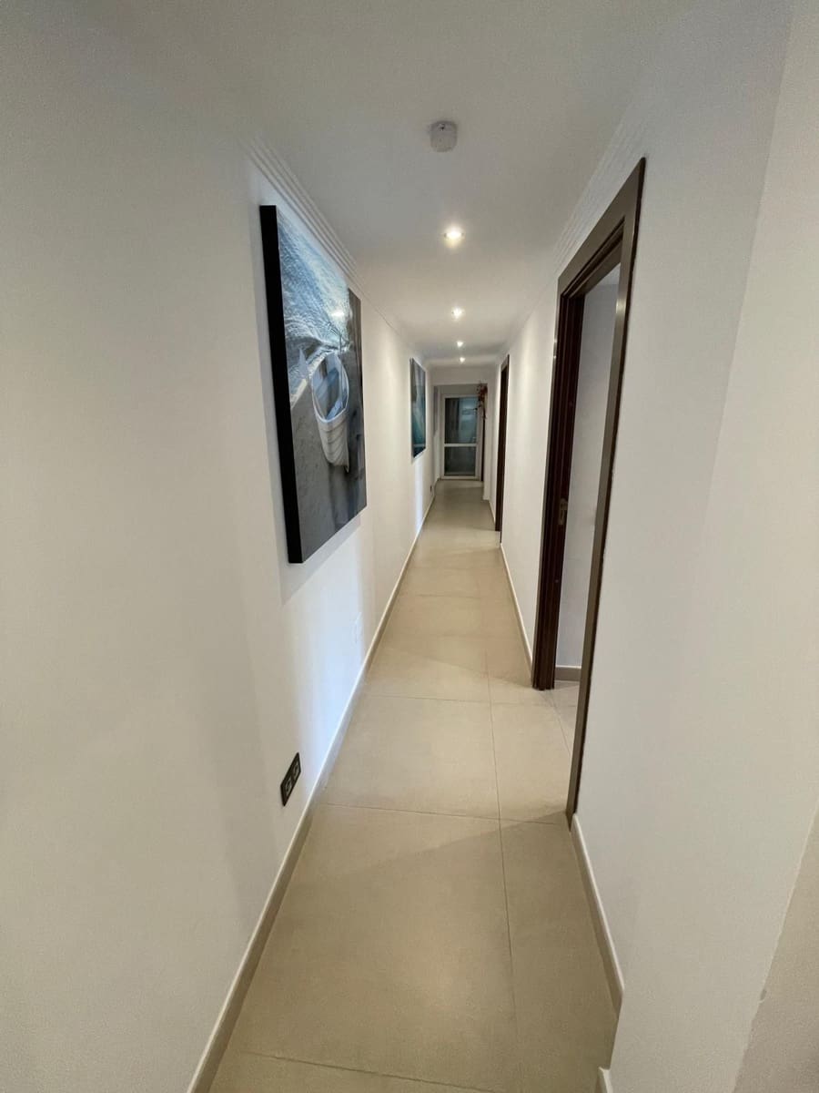 7 bedroom Villa for rent in San Pedro de Alcantara with pool garage - € 16,000 (Ref: 9733326)