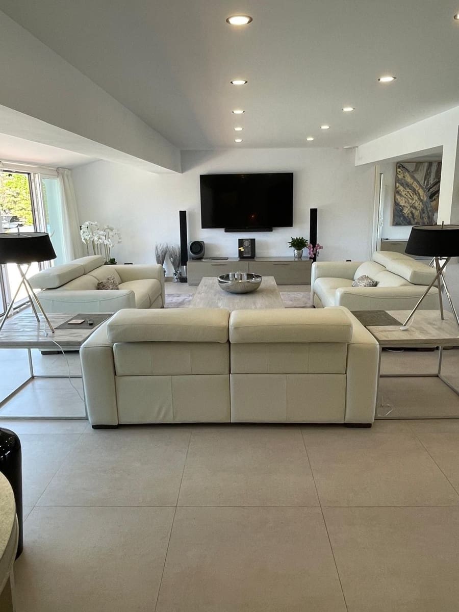 7 bedroom Villa for rent in San Pedro de Alcantara with pool garage - € 16,000 (Ref: 9733326)