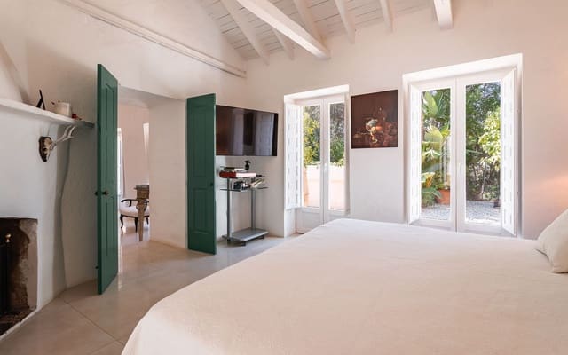 3 slaapkamer Villa te huur in Nueva Andalucia, Marbella met zwembad garage - € 7.000 (Ref: 9733331)