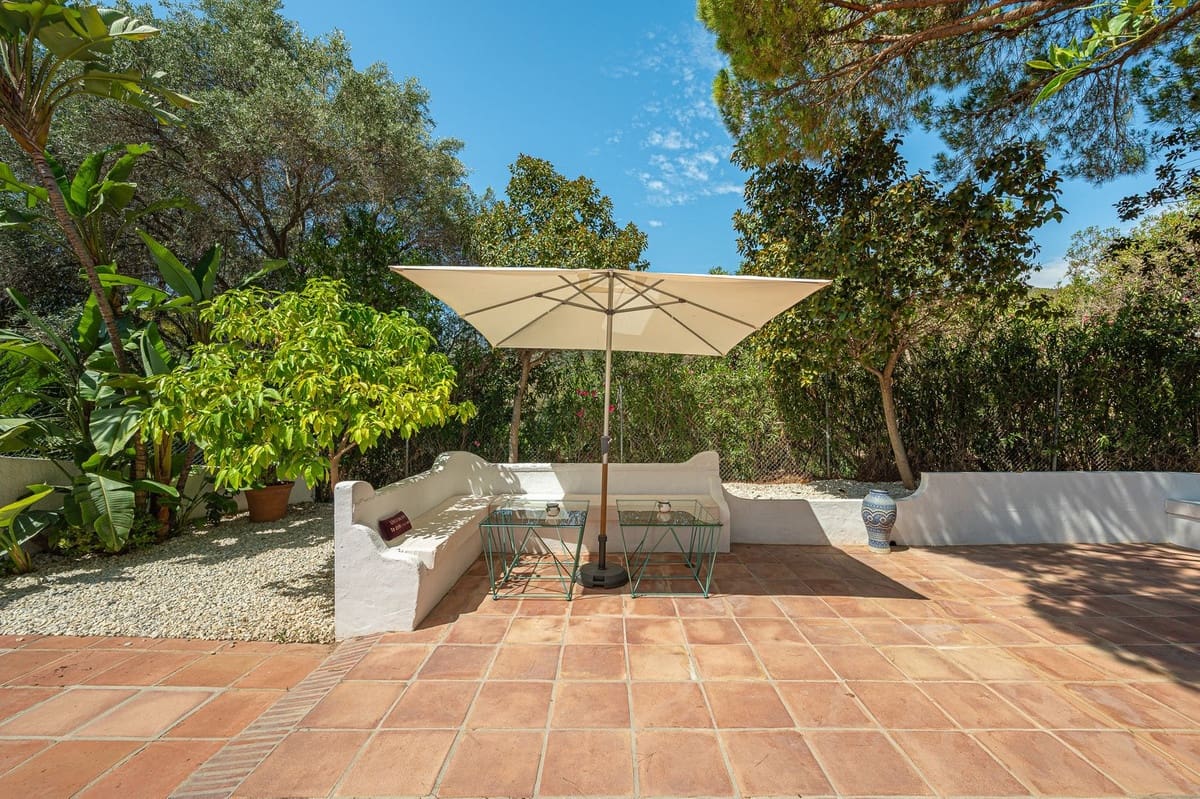 3 bedroom Villa for holiday rental in Nueva Andalucia with pool garage - € 4,800 (Ref: 9733332)