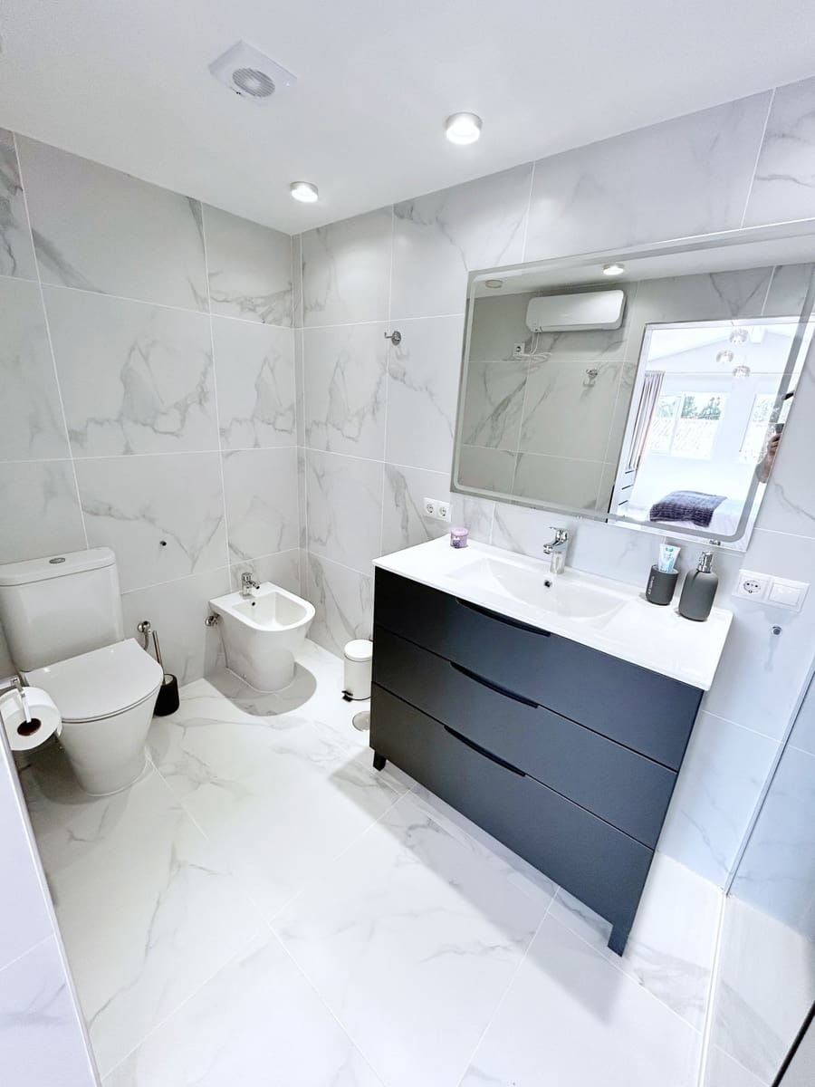 4 sovrum Villa till salu i La Cala de Mijas med pool garage - 989 000 € (Ref: 9733333)