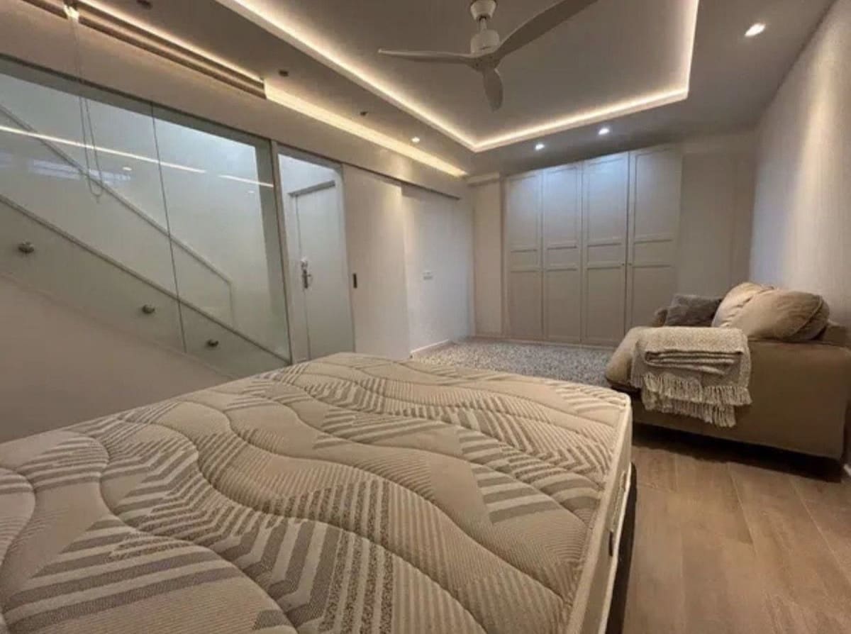 4 bedroom Townhouse for rent in Marbella with pool garage - € 4,000 (Ref: 9733335)