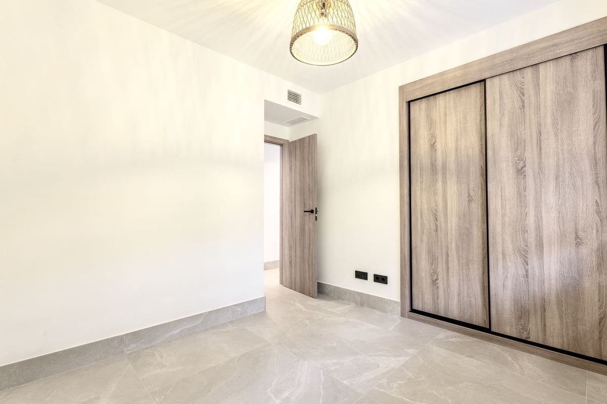 3 soverom Leilighet til leie i Cerro del Aguila med svømmebasseng garasje - € 3 700 (Ref: 9733336)