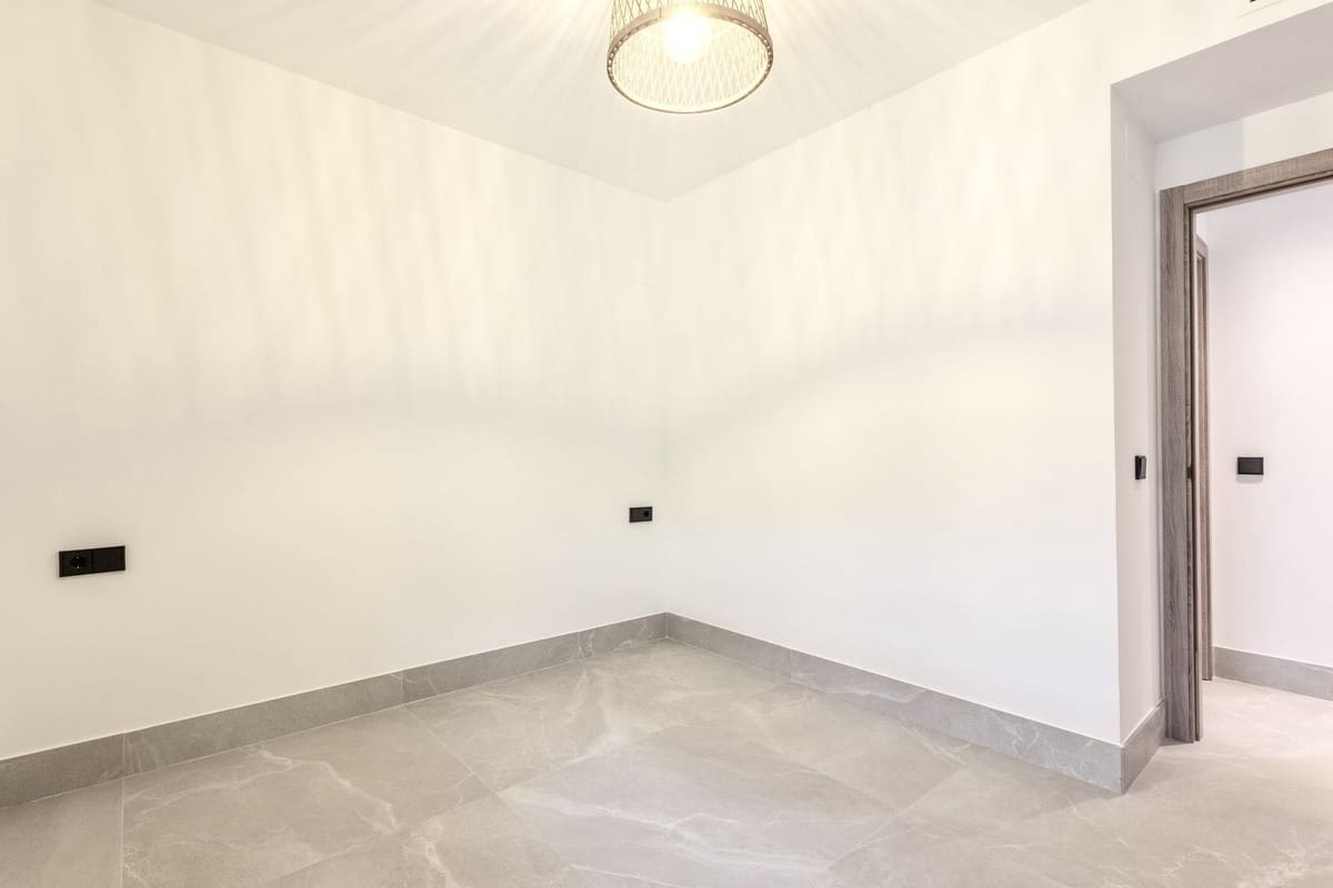 3 soverom Leilighet til leie i Cerro del Aguila med svømmebasseng garasje - € 3 700 (Ref: 9733336)